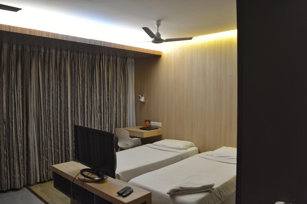 Satkar Paradise Aparthotel Manipal Luaran gambar